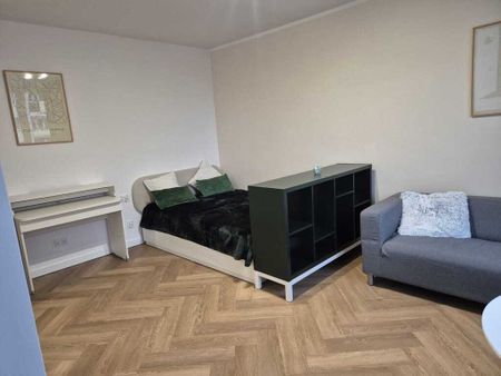 kawalerka na Woli po generalnym remoncie - Photo 4