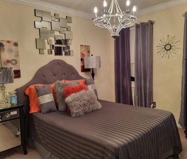 For Lease - 2757 William Jackson Drive, Pickering, Ontario - Photo 1