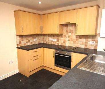 3 bedroom terraced house to rent - Photo 6