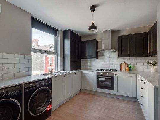 Avondale Road - Photo 1