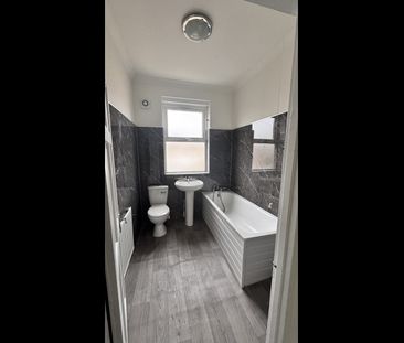 4 Bed Terraced House, Grosvenor Road, E10 - Photo 6