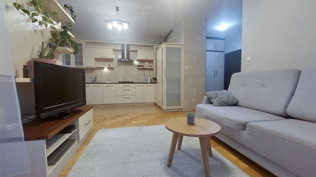 SPRAWDŹ > Przestronne mieszkanie, 2 pokoje, ul. Milenijna 48 m² - Photo 1