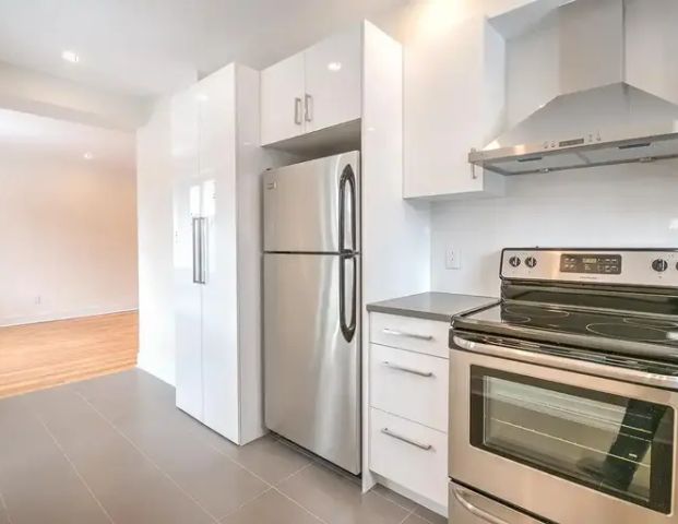 2120 Van Horne - Douek.ca | 2120 Van Horne, Montreal - Photo 1