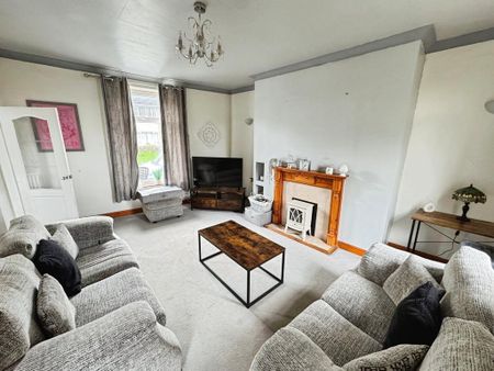 2 bedroom terraced house to rent - Photo 2