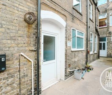 London Road South, Kirkley, NR33 - Photo 6