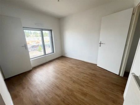 Location appartement 4 pièces - 76m² à Nantes (44300) - Photo 5