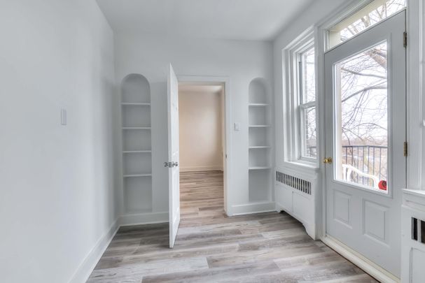 4855 Queen Mary Road - Spacious 3-Bedroom Apartment - Photo 1