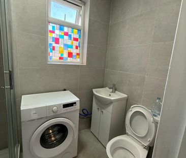 Studio to rent - Photo 4