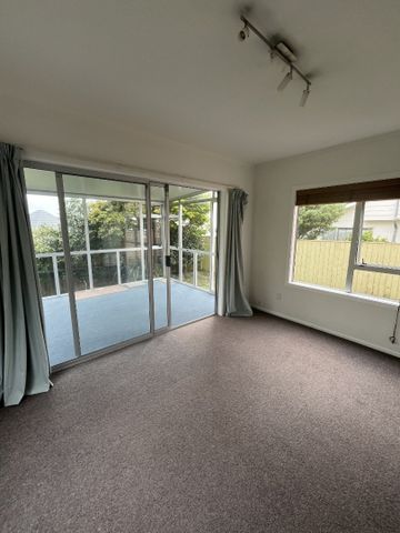 87 Cunliffe Street, Churton Park - Photo 3