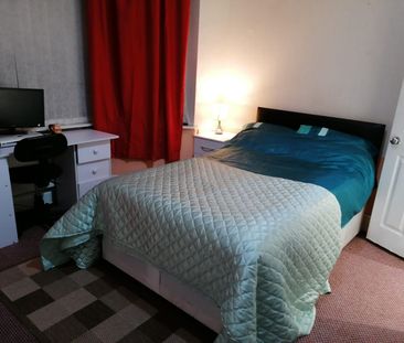Room in a Shared House, Ingleton Avenue, M8 - Photo 5