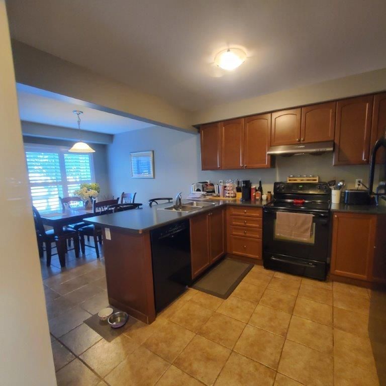 For Lease - 68 Lathbury Street, Brampton, Ontario - Photo 1