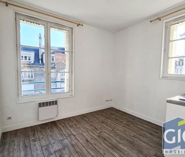 Location Appartement 1 pièce 13m² - Photo 2