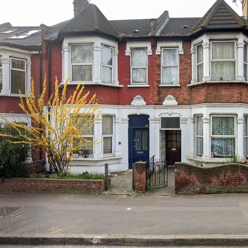1 Bed Flat, Lea Bridge Road, E5 - Photo 1