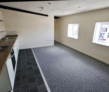 Hobley Drive, Swindon, SN3 - Photo 2