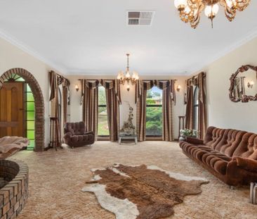 Spacious 3-Bedroom Home with Multiple Living Areas & Abundant Natur... - Photo 6