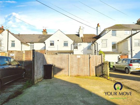 2 bedroom terraced house to rent - Photo 1