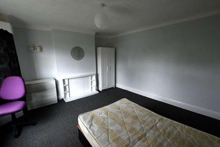 St Annes Road, - Photo 2