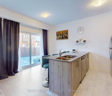 For Lease - 98 Fairlane Avenue, Barrie, Ontario - Photo 4