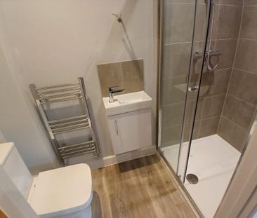 Studio to rent - Photo 2