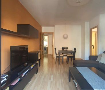 Piso de alquiler en Carrer Josep Maria de Sagarra, Font Verda - Photo 5