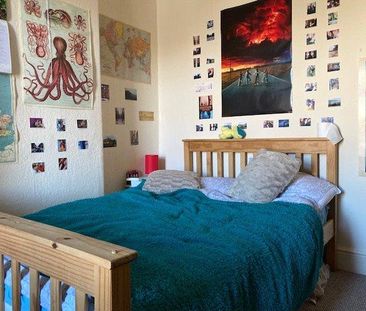 4 bedroom terraced house to rent - Photo 5