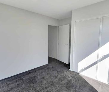 Two Bedroom Townhouse In Phillipstown - Photo 4