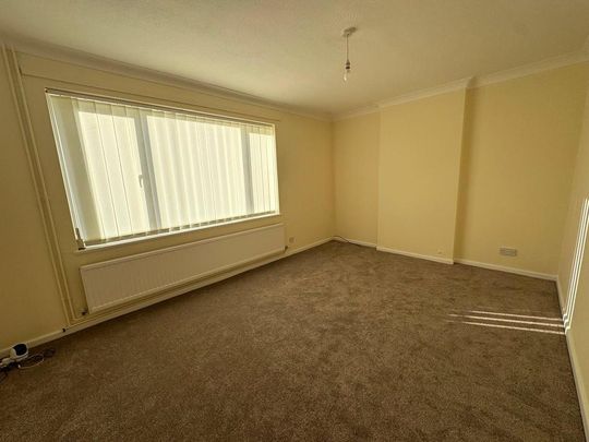 2 bedroom semi-detached house to rent - Photo 1