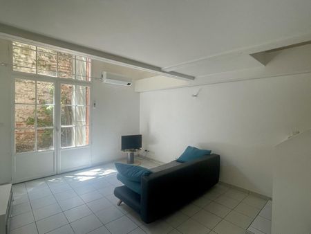 Location Appartement 2 pièces 49m² ALBI 81000 - Photo 2