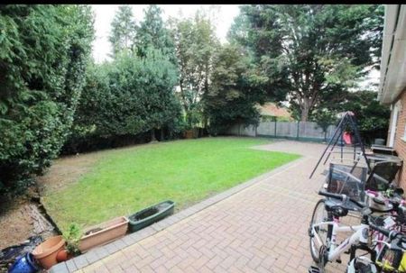 Acorn Lane, Cuffley, Potters, EN6 - Photo 4