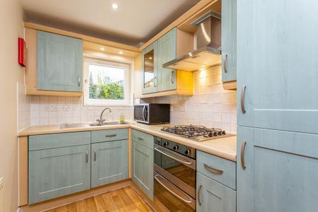 2 bedroom flat to rent - Photo 5