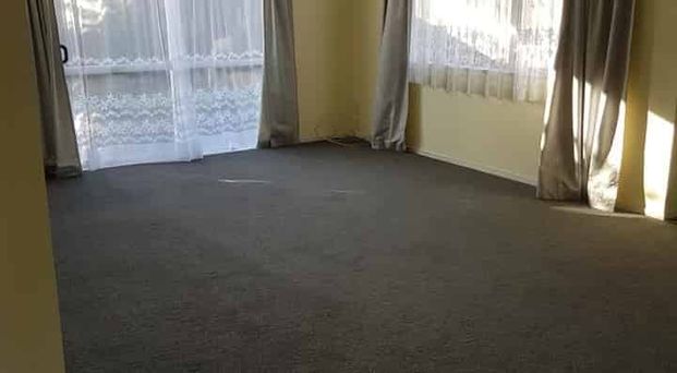 Ready to move In - 3BDRM - *Available NOW* - Photo 1