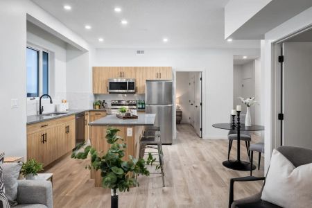 Link 95 — 2 Bedroom - Photo 4