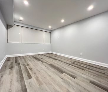 For Lease - 25 Glenside Avenue Unit# 2, Toronto, Ontario - Photo 1