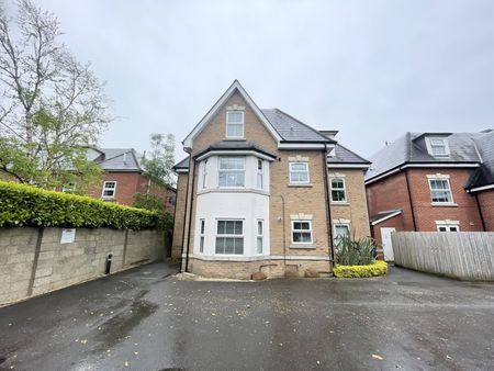 Holdenhurst Road, Bournemouth, - Photo 3