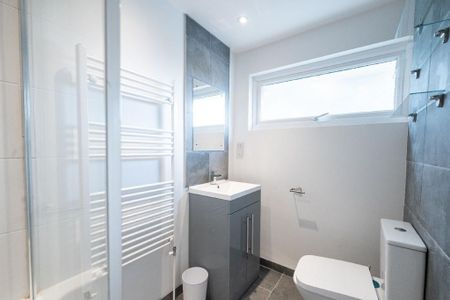 5 bedroom house to rent - Photo 2