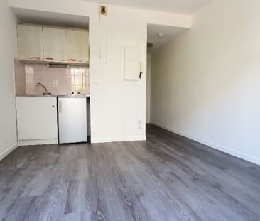 Location Appartement 1 pièce 17m² - Photo 1