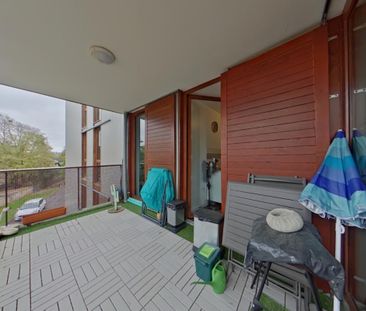 Location Appartement 4 pièces 87m² POITIERS 86000 - Photo 2