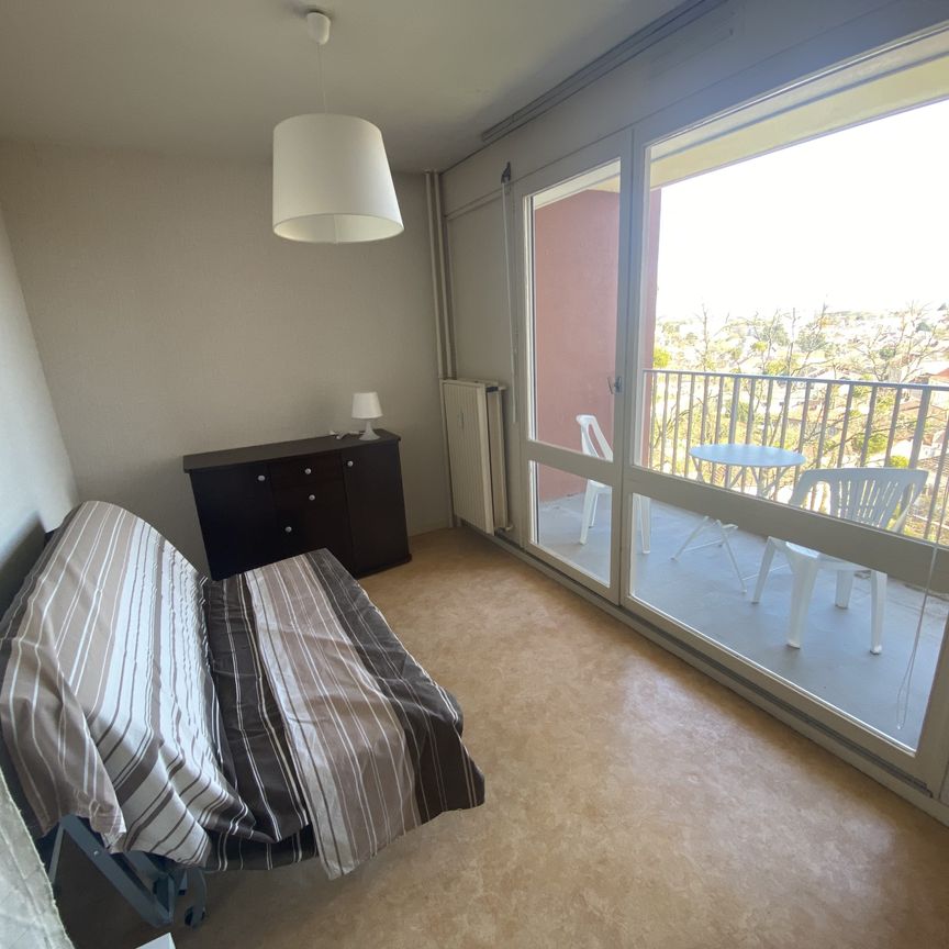 Location Appartement 1 pièce 31m² LE CREUSOT 71200 - Photo 1