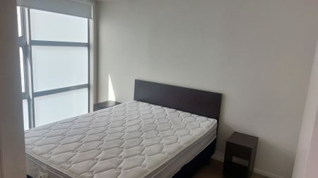 Eclipse Apartments 2 bedroom fully furnished - Photo 2