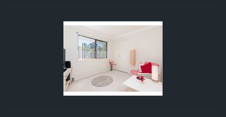 Spacious Home in a Tranquil, Convenient Location with Solar Power - Photo 3