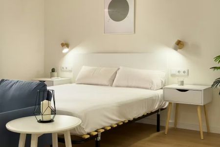 Carrer de Sant Antoni Abat, Barcelona, Catalonia 08001 - Photo 2