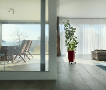 Moderne 3.5-Zimmerwohnung im Eigentumsstandard mit Loggia und Einst... - Photo 1