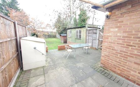 3 bedroom bungalow to rent - Photo 4