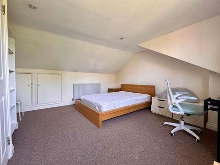 Wakefield Road, N11 - Photo 5