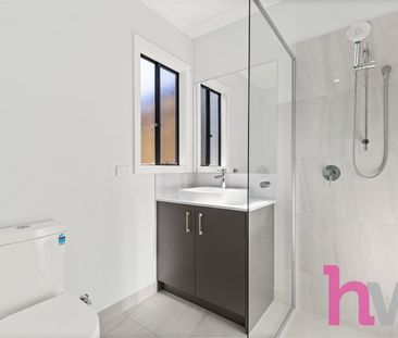 Modern Comfort. Effortless Living. - Photo 5