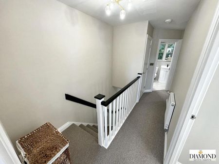 3 bedroom semi-detached house to rent - Photo 2