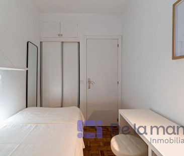 3 room luxury penthouse for rent in Madrid, Autonomous Region of Ma... - Photo 1