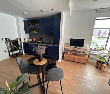 Studio to rent - Photo 1