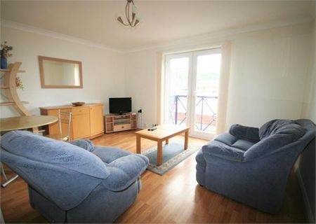 2 bedroom apartment to rent - Photo 2