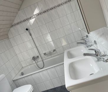4 Zimmer, 97 m², 3. Stock - Photo 3